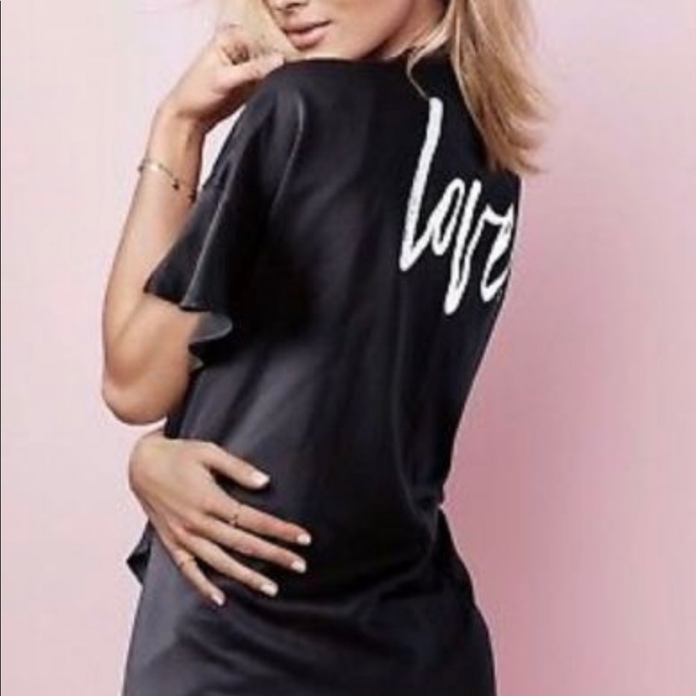 NWT Victoria’s Secret Robe